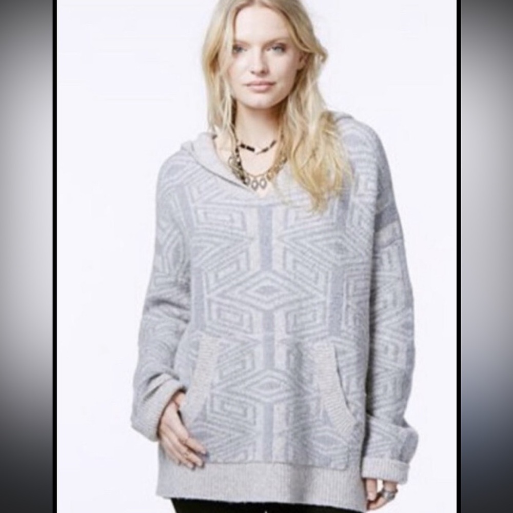 Free People Light Gray Geometric Women's Sweater